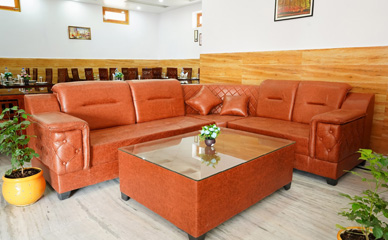 hotel sparrow dharamshala,rakkar road